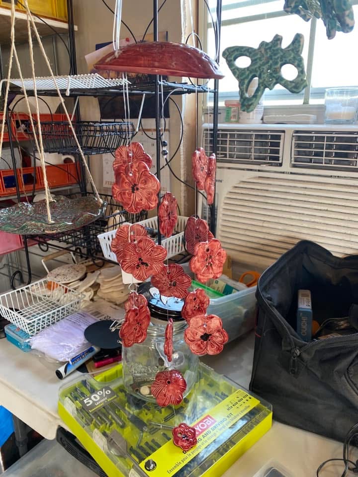 Red flower chime